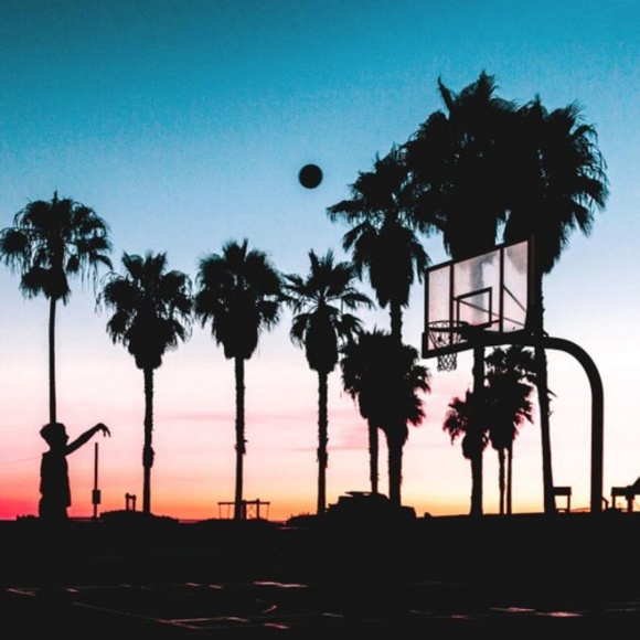 Meet your Posher, Chris - Picture 1 of 1